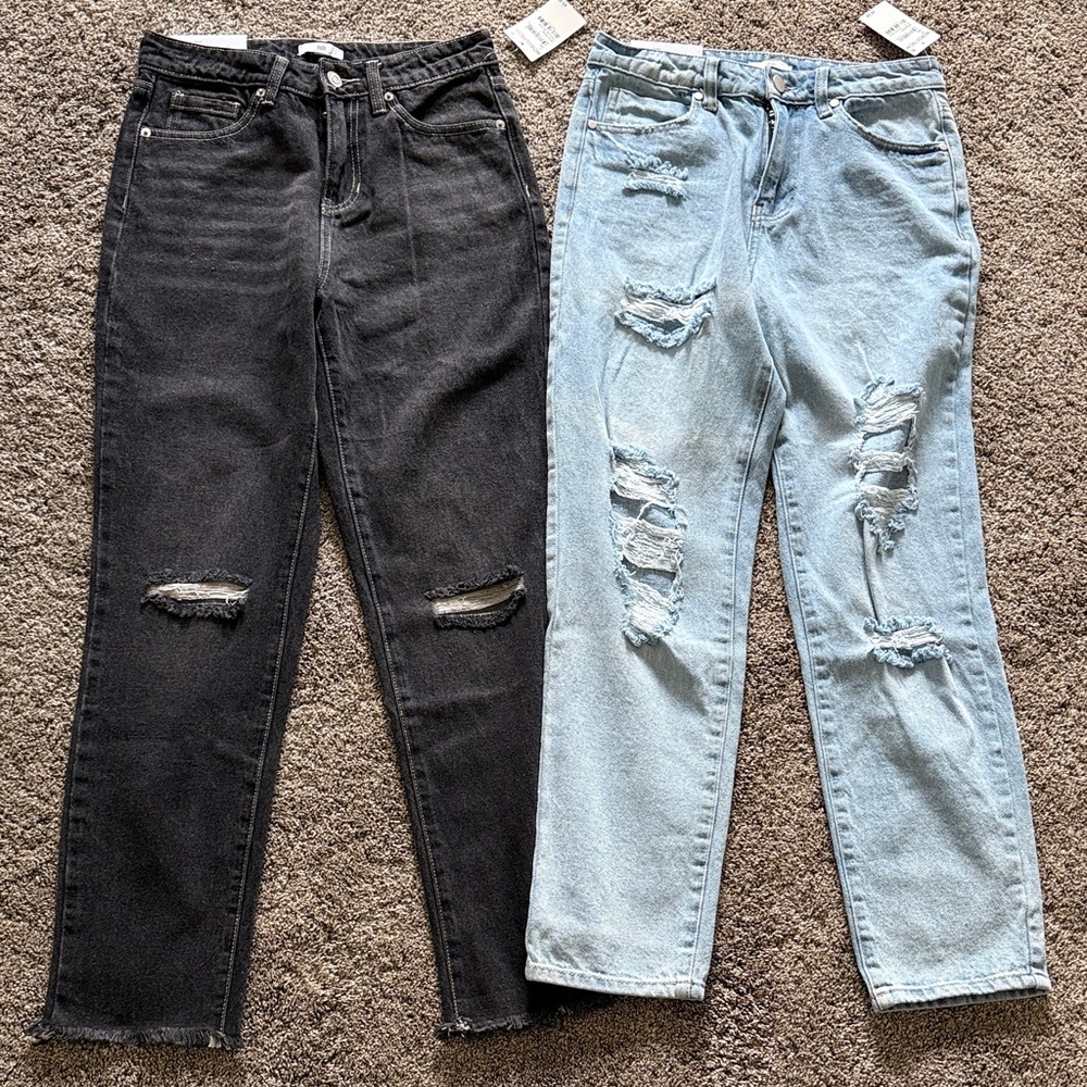 BRAND NEW Stylish Black and Light Blue BP. Mom Women's Jeans